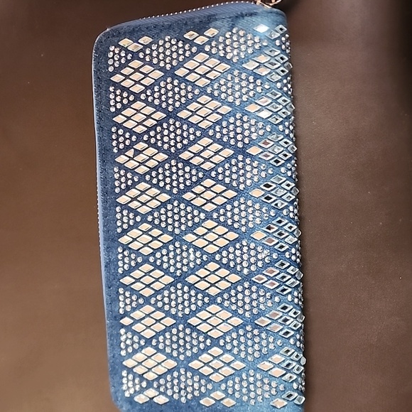 Rhinestone Studded Denim Clutch Wallet Nwot - Picture 10 of 10